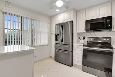 4701 Martinique Drive #K3, Coconut Creek, FL 33066 - Photo 6