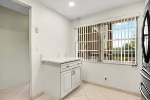4701 Martinique Dr, Coconut Creek, FL 33066 - Photo 4