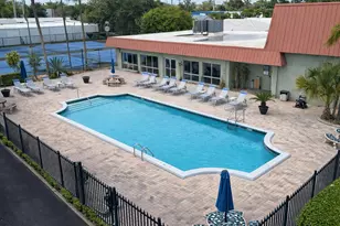 809 W Oakland Park Blvd, Oakland Park, FL 33311 - Photo 14