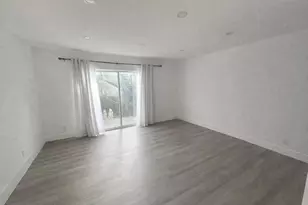 809 W Oakland Park Blvd, Oakland Park, FL 33311 - Photo 10