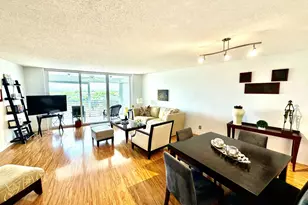3499 Oaks Way, Pompano Beach, FL 33069 - Photo 4