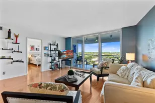 3499 Oaks Way, Pompano Beach, FL 33069 - Photo 2