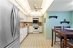 3499 Oaks Way, Pompano Beach, FL 33069 - Photo 12