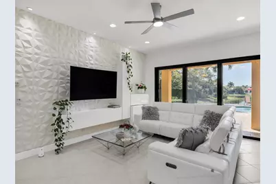 8256 Bradford Way, Parkland, FL 33076 - Photo 22