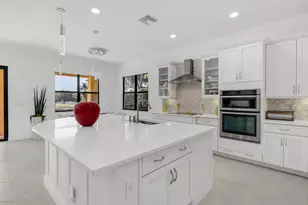 8256 Bradford Way, Parkland, FL 33076 - Photo 14