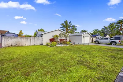 22731 SW 55th Way, Boca Raton, FL 33433 - Photo 2