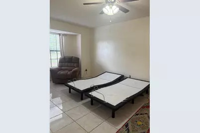 537 NW Biscayne Drive, Port Saint Lucie, FL 34983 - Photo 18