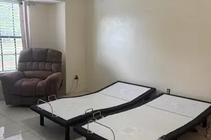 537 NW Biscayne Dr, Port Saint Lucie, FL 34983 - Photo 18