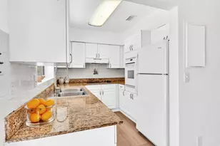 835 NE 16th St, Fort Lauderdale, FL 33304 - Photo 8