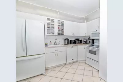 5055 NW 7th Street #610, Miami, FL 33126 - Photo 26