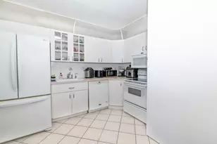 5055 NW 7th St, Miami, FL 33126 - Photo 26