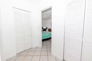 5055 NW 7th St, Miami, FL 33126 - Photo 18