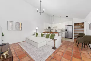 1277 Periwinkle Pl, Wellington, FL 33414 - Photo 4