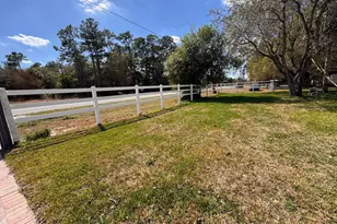 357 Hunting Clb Ave, Clewiston, FL 33440 - Photo 22