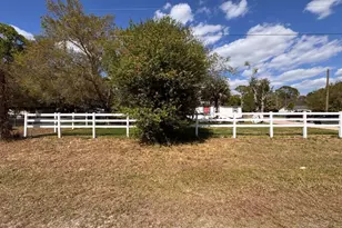 357 Hunting Clb Ave, Clewiston, FL 33440 - Photo 34