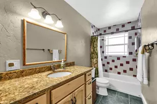 6863 Imperial Dr, West Palm Beach, FL 33411 - Photo 30