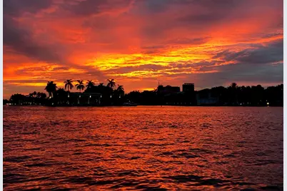 3 Isla Bahia Drive, Fort Lauderdale, FL 33316 - Photo 2