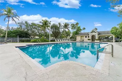 11010 Conch Court, Tamarac, FL 33321 - Photo 12