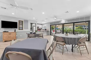 901 Pinecrest Cir, Jupiter, FL 33458 - Photo 18