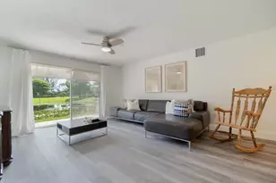 800 Crestwood Ct S, Royal Palm Beach, FL 33411 - Photo 14