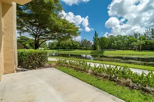 800 Crestwood Ct S, Royal Palm Beach, FL 33411 - Photo 18