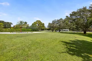 4628 Square Lake Dr, Palm Beach Gardens, FL 33418 - Photo 10