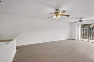 9414 NW 49th Pl, Sunrise, FL 33351 - Photo 16