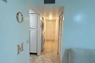 1007 Green Pine Blvd, West Palm Beach, FL 33409 - Photo 6