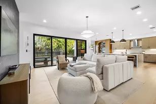 8527 Ganton Dr, Boca Raton, FL 33434 - Photo 10