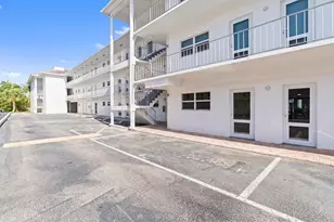 1461 S Ocean Blvd, Lauderdale by the Sea, FL 33062 - Photo 16