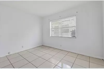 1172 W 34th Street #2, Riviera Beach, FL 33404 - Photo 10