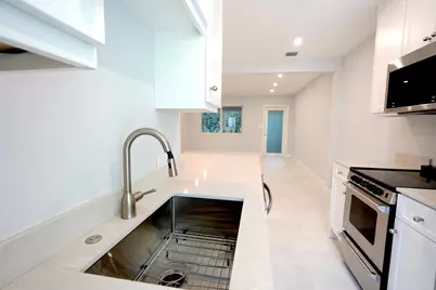 631 NE 17th Way #3, Fort Lauderdale, FL 33304 - Photo 4