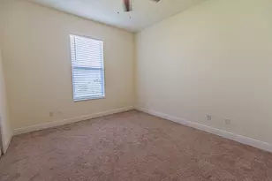930 SW Versailles Ave, Port Saint Lucie, FL 34953 - Photo 18