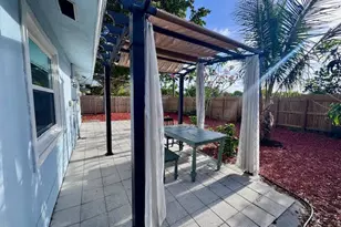 2213 NE 3rd Ave, Delray Beach, FL 33444 - Photo 14