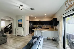 9326 W 33rd Ln, Hialeah, FL 33018 - Photo 8