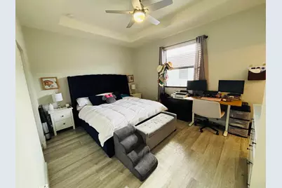 9326 W 33rd Lane, Hialeah, FL 33018 - Photo 10