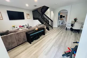 9326 W 33rd Ln, Hialeah, FL 33018 - Photo 4