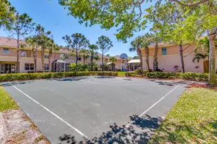 389 River Bluff Ln, Royal Palm Beach, FL 33411 - Photo 20