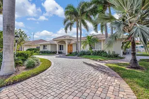 3851 NE 27th Ave, Lighthouse Point, FL 33064 - Photo 2