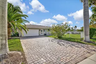 3851 NE 27th Ave, Lighthouse Point, FL 33064 - Photo 4
