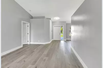 915 Sunflower Avenue, Delray Beach, FL 33445 - Photo 6