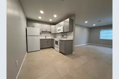 1741 N 3rd Ave Avenue N #6, Lake Worth Beach, FL 33460 - Photo 2