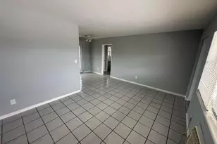 2917 Middle River Dr, Wilton Manors, FL 33306 - Photo 4