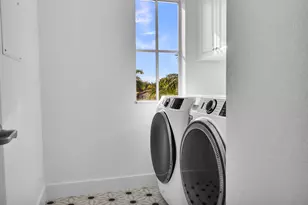 78 NW Hawthorne Pl, Boca Raton, FL 33432 - Photo 12