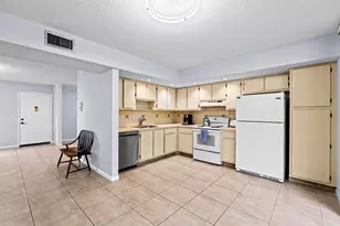 5310 Las Verdes Cir, Delray Beach, FL 33484 - Photo 20