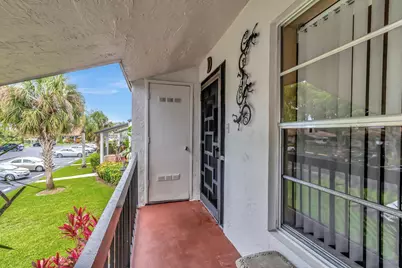 13194 Lucinda Palm Court #D, Delray Beach, FL 33484 - Photo 2