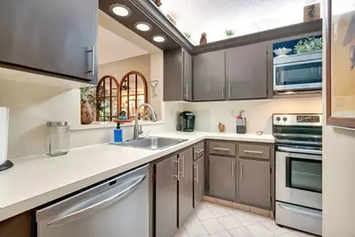 13194 Lucinda Palm Court #D, Delray Beach, FL 33484 - Photo 6