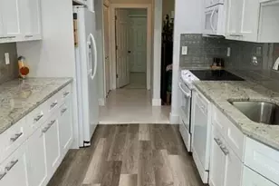 3230 Aqua Vista Dr, Pompano Beach, FL 33062 - Photo 18