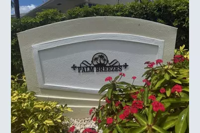 327 S Ocean Breeze Drive #1, Lake Worth, FL 33460 - Photo 2