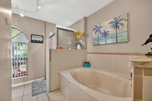 6180 S 30th Ct Ct S, Saint Petersburg, FL 33712 - Photo 18